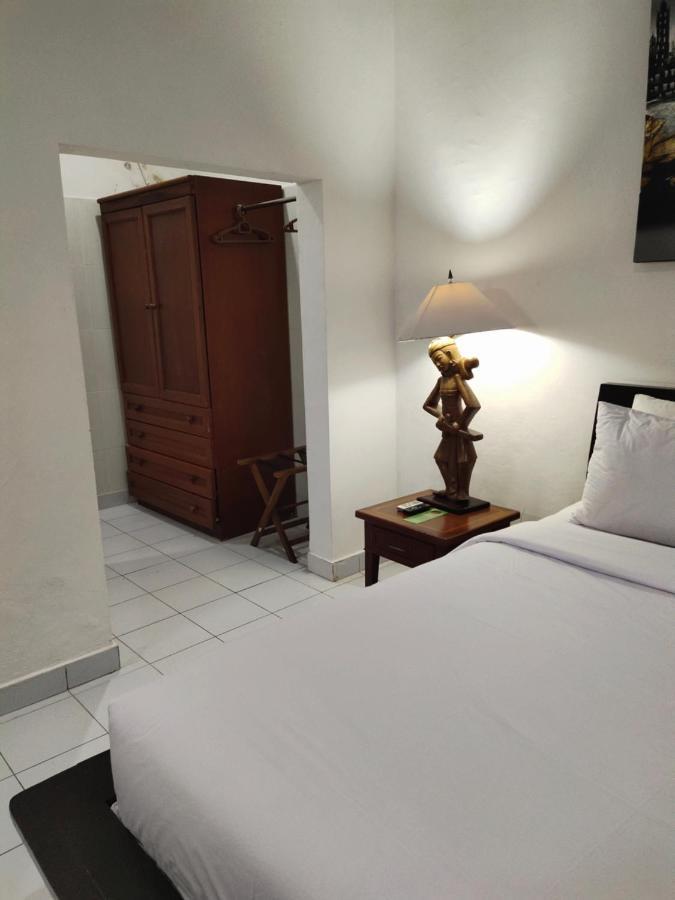 La Walon Hotel Kuta Lombok Dış mekan fotoğraf