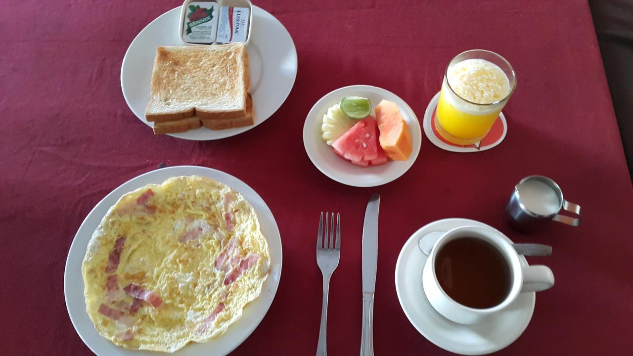 La Walon Hotel Kuta Lombok Dış mekan fotoğraf
