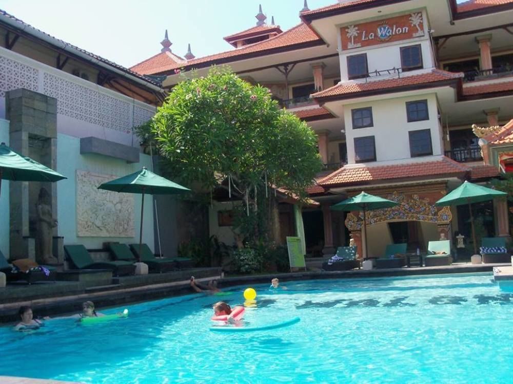 La Walon Hotel Kuta Lombok Dış mekan fotoğraf