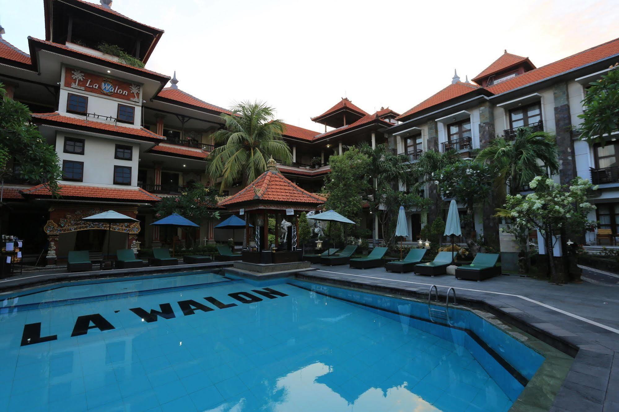 La Walon Hotel Kuta Lombok Dış mekan fotoğraf