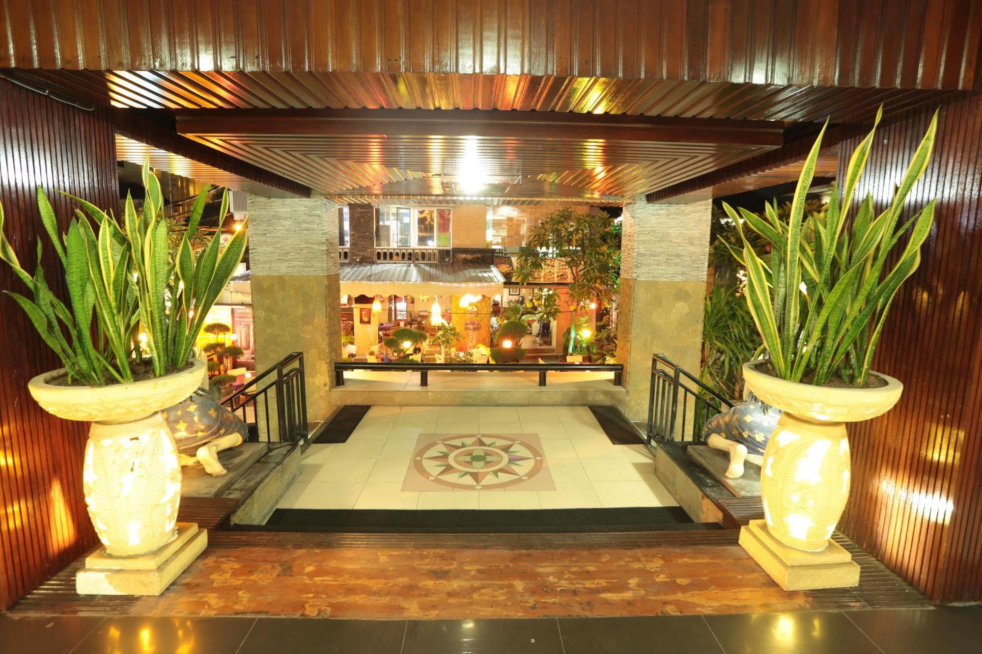 La Walon Hotel Kuta Lombok Dış mekan fotoğraf